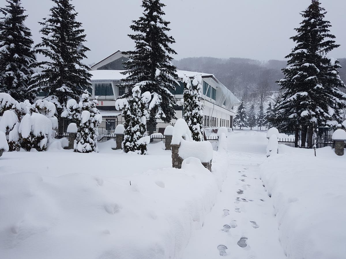 Stone Lodge Kolasin Exterior photo